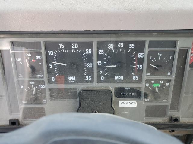 1999 International 4000 4700-BOX Truck