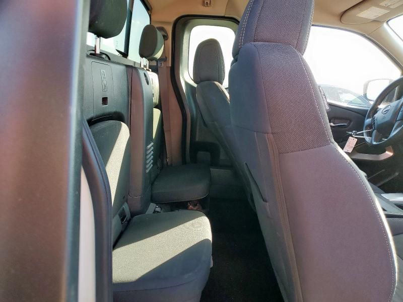 2023 Nissan Frontier S