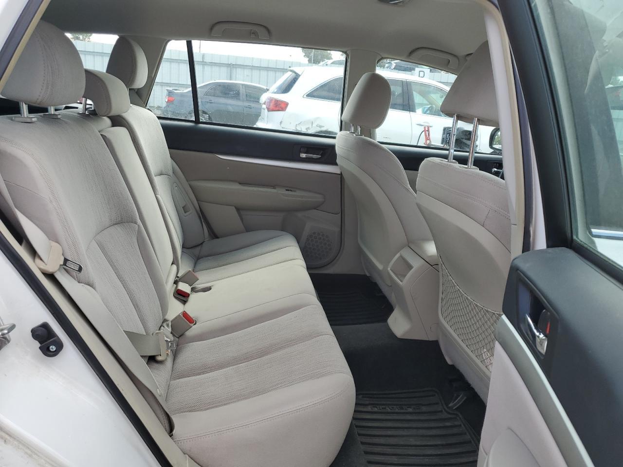 2013 Subaru Outback 2.5i