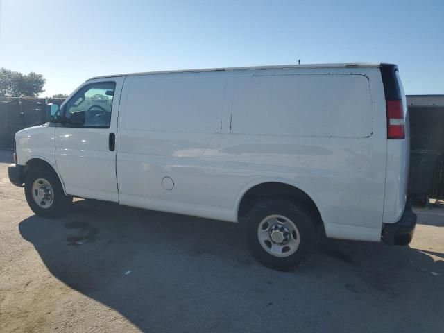 2016 Chevrolet Express G2500