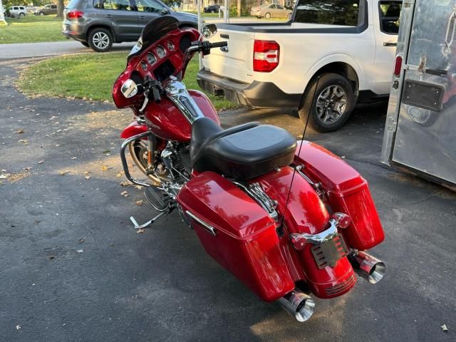 2019 Harley-Davidson Flhx