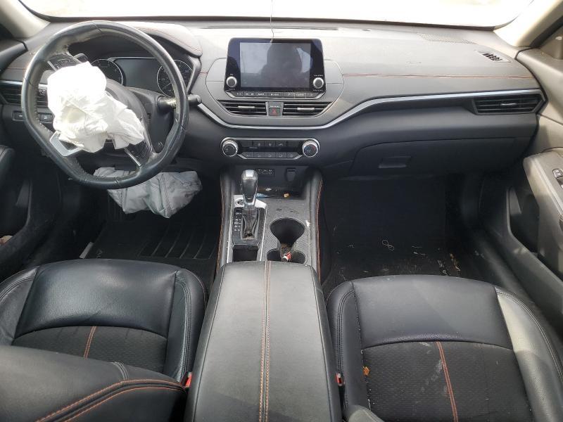 2022 Nissan Altima sr