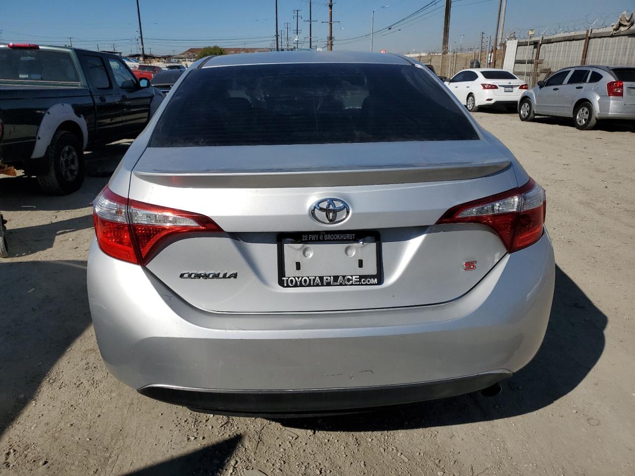 2015 Toyota Corolla l
