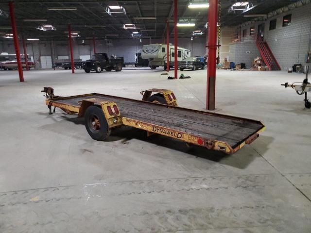 1989 Dynaweld Equipment Trailer