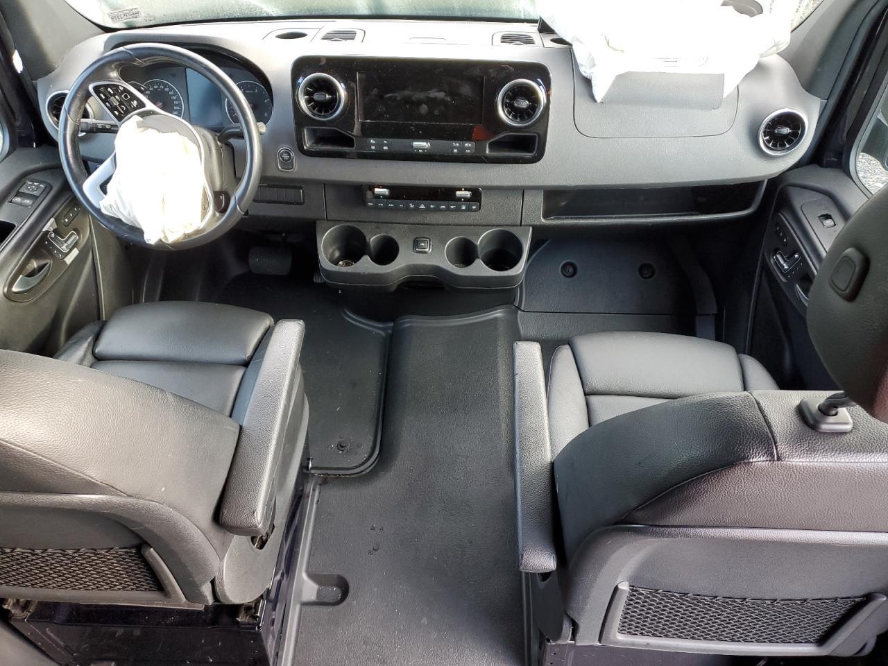 2024 Mercedes-Benz Sprinter 2500