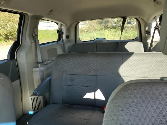 2008 Chrysler Town & Country LX