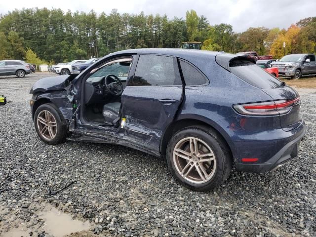 2023 Porsche Macan Base