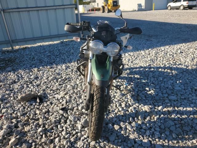 2021 Moto Guzzi V85 TT