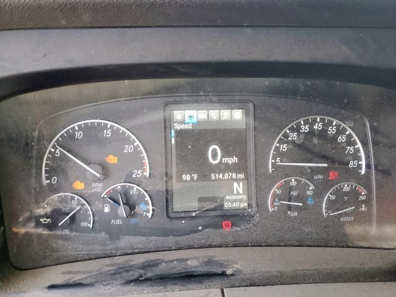 2020 Freightliner Cascadia