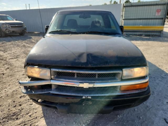 2000 Chevrolet S Truck S10