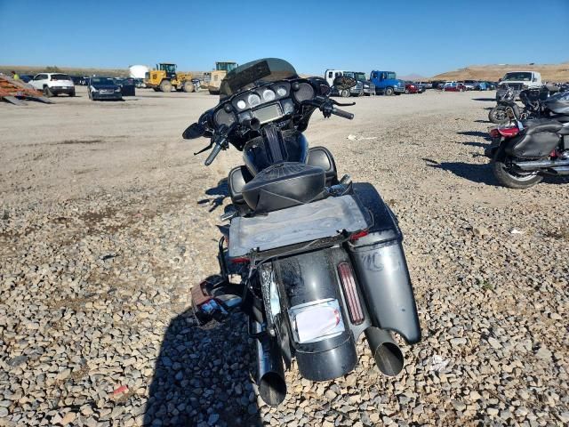 2016 Harley-Davidson Flhxse CVO Street Glide