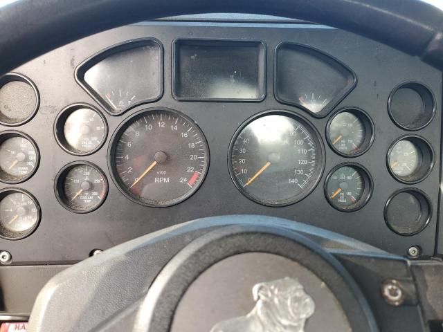 2018 Mack CXU612 Semi Truck