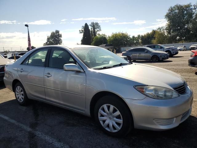 2005 Toyota Camry LE