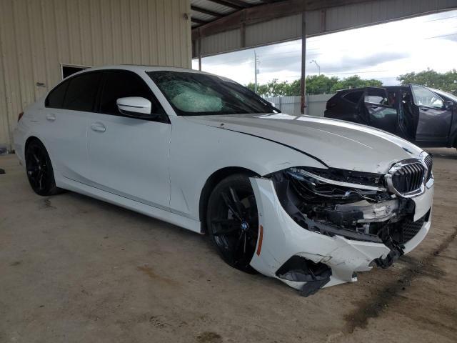 2021 BMW 330i