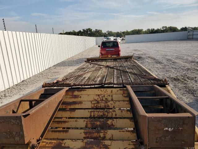 2001 Tmas 2001 Towmaster Equipment Trailer