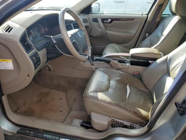 2004 Volvo XC70