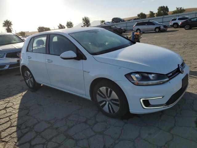 2017 Volkswagen E-GOLF SE