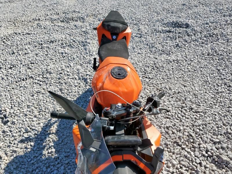 2023 KTM 390 RC