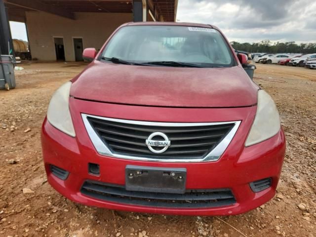 2013 Nissan Versa S