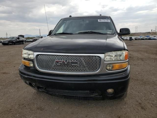 2004 GMC Yukon Denali