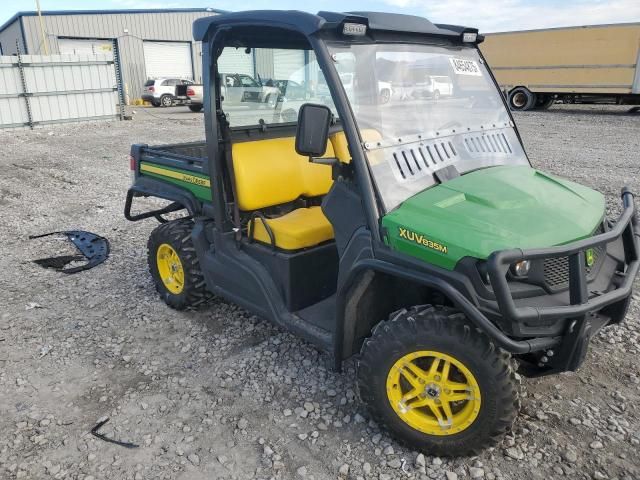 2019 John Deere Gator