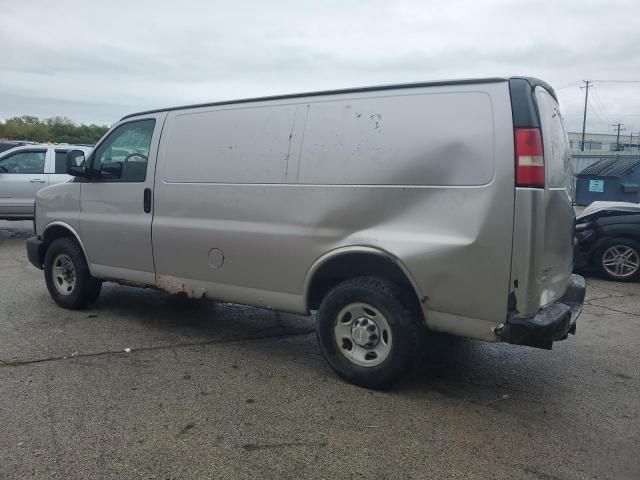 2009 Chev Express Cargo 2500 1