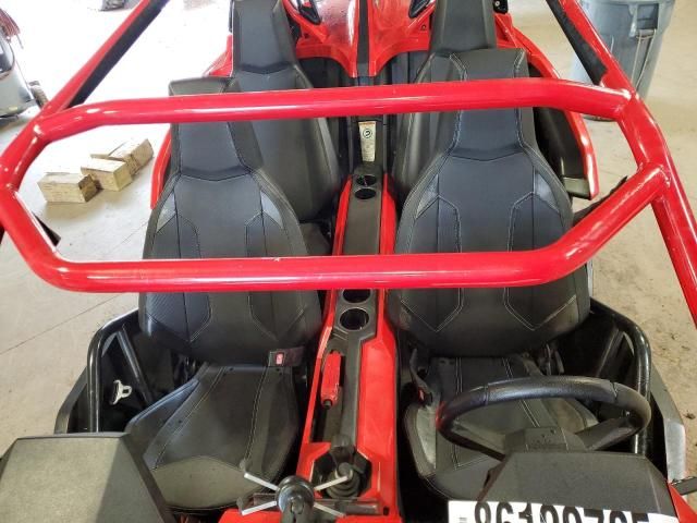 2015 Polaris Slingshot SL