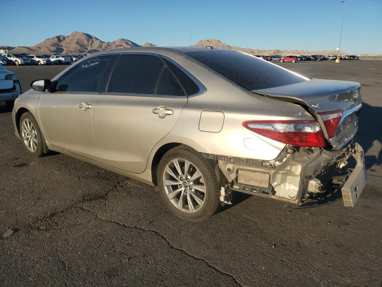 2015 Toyota Camry Hybrid