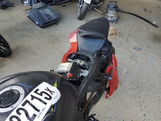2015 Suzuki GSX-R600