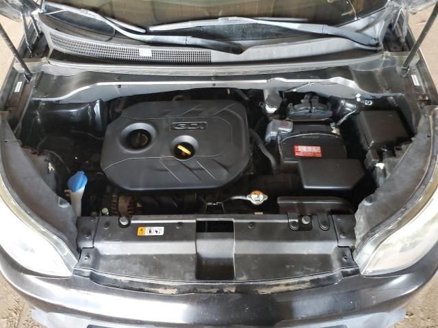 2014 KIA Soul +