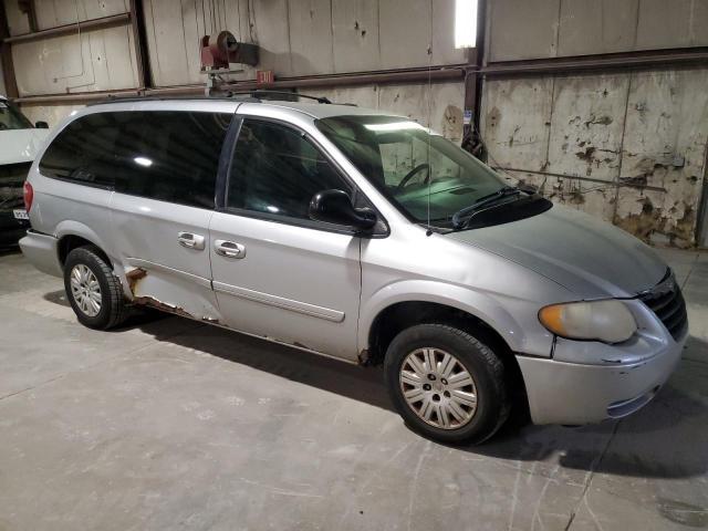 2005 Chrysler Town & Country lx