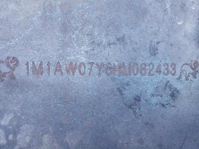 2017 Mack CXU613 Semi Truck