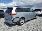 2016 Toyota Sienna LE