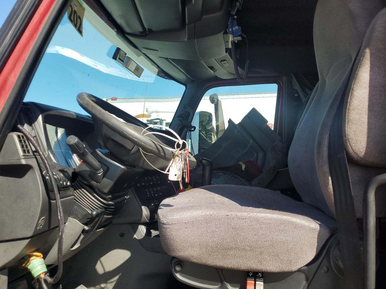 2018 International LT625 Semi Truck