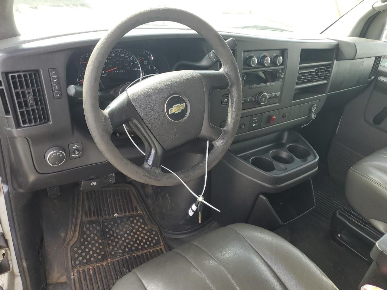 2013 Chevrolet Express G2500