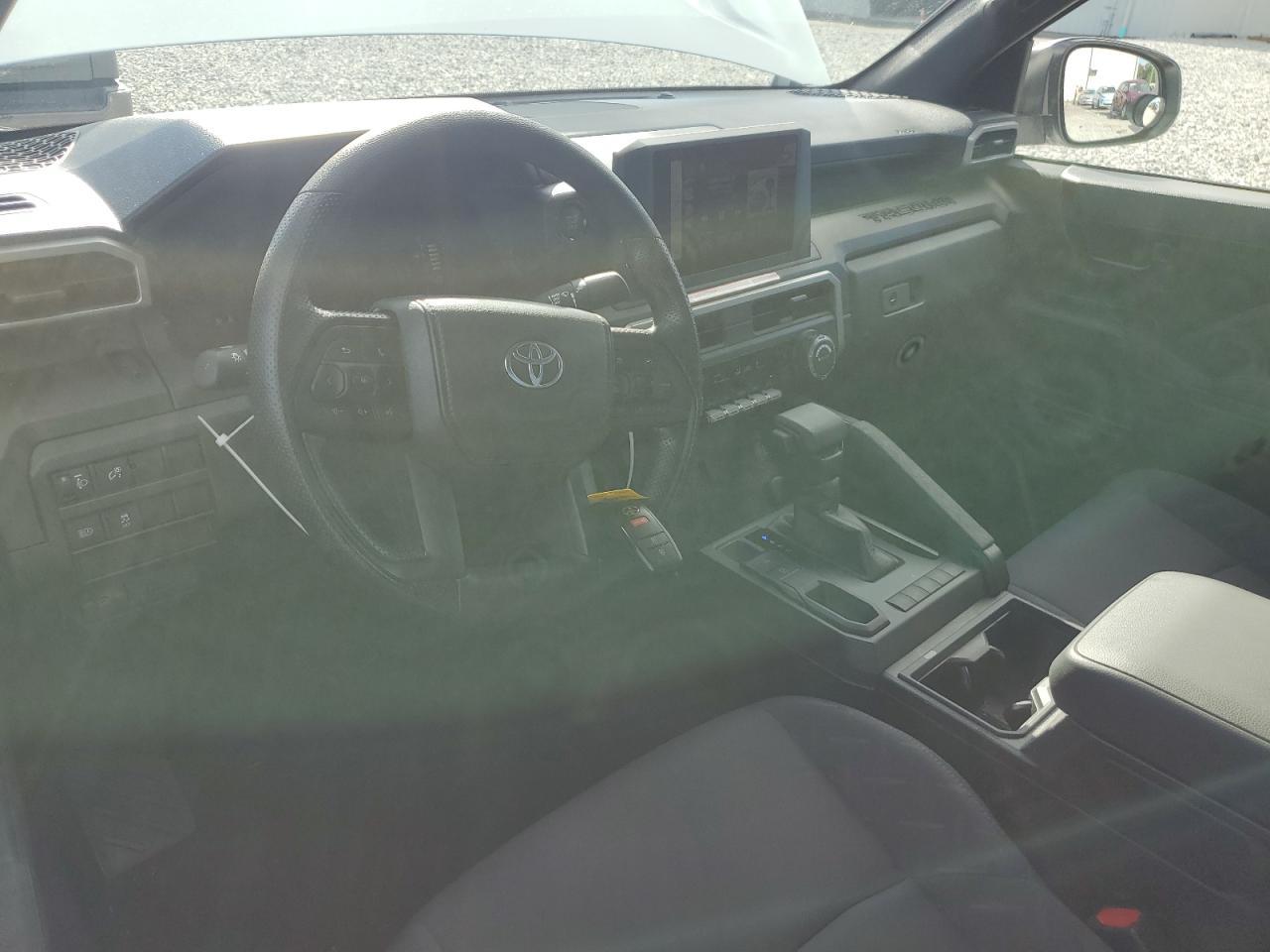 2025 Toyota Tacoma SR