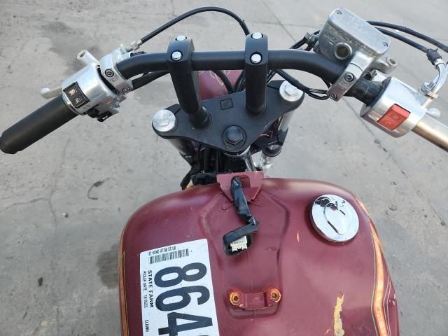 2002 Honda VT750 DC