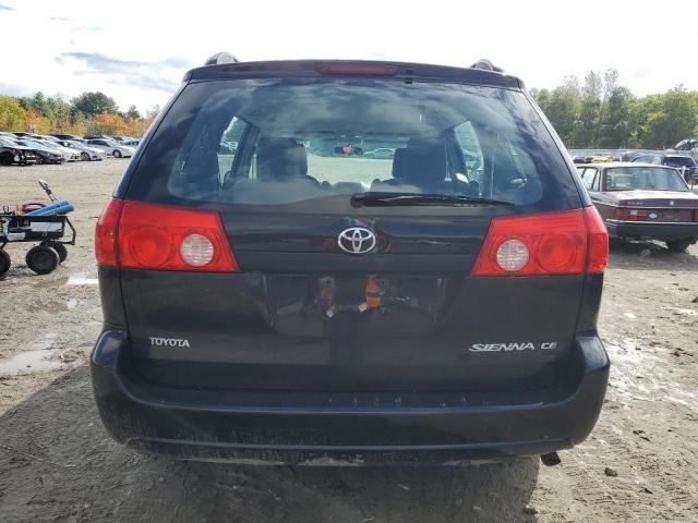 2010 Toyota Sienna CE