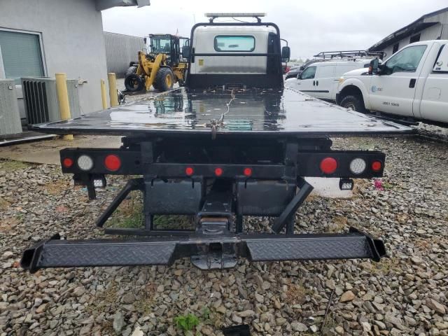2018 Isuzu NPR HD