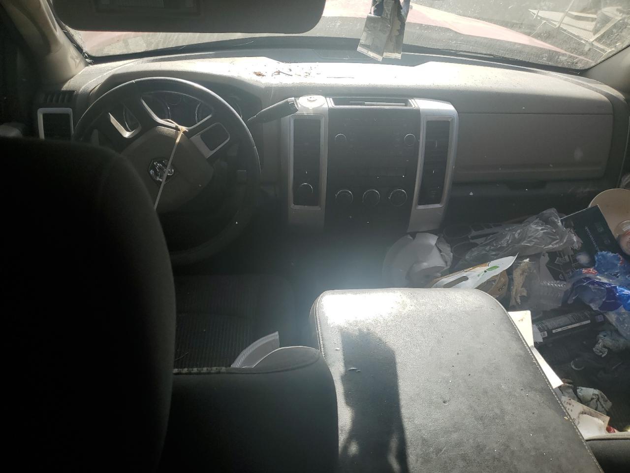 2009 Dodge RAM 1500 SLT Crew CA