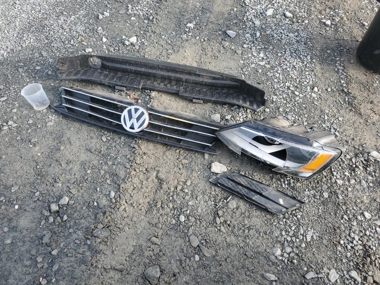 2015 Volkswagen Jetta Base