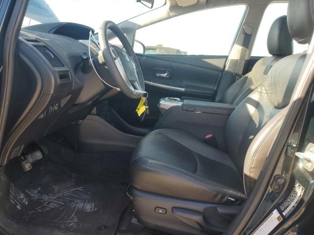 2017 Toyota Prius V