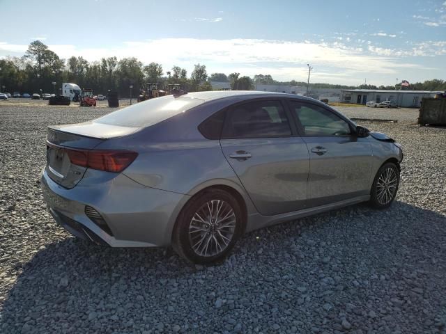 2022 KIA Forte GT Line