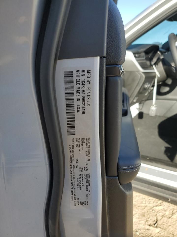 2024 Jeep Grand Cherokee Laredo