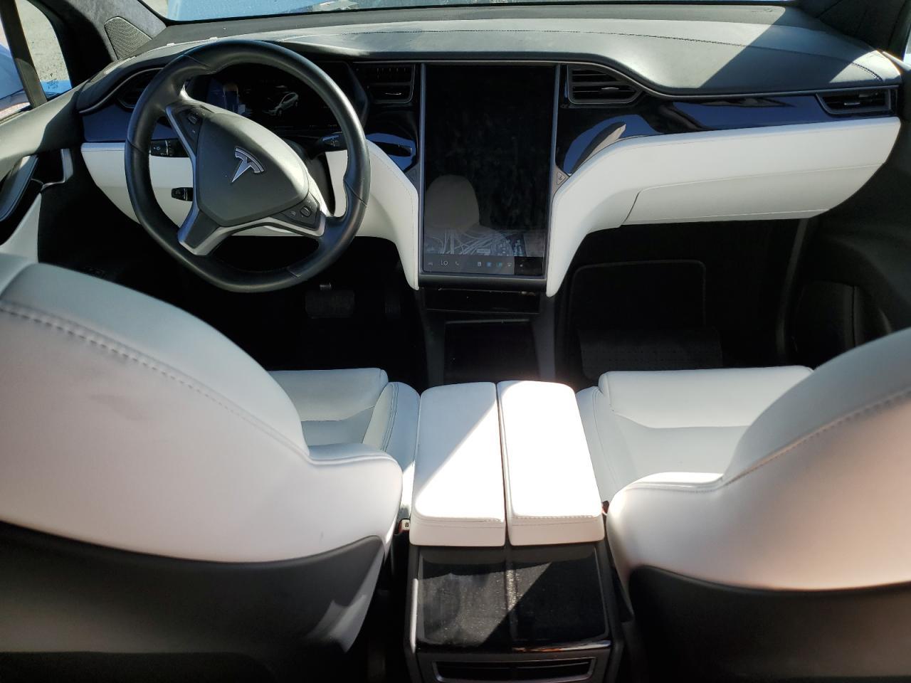 2020 Tesla Model x