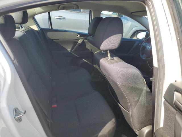 2013 Mazda 3 I