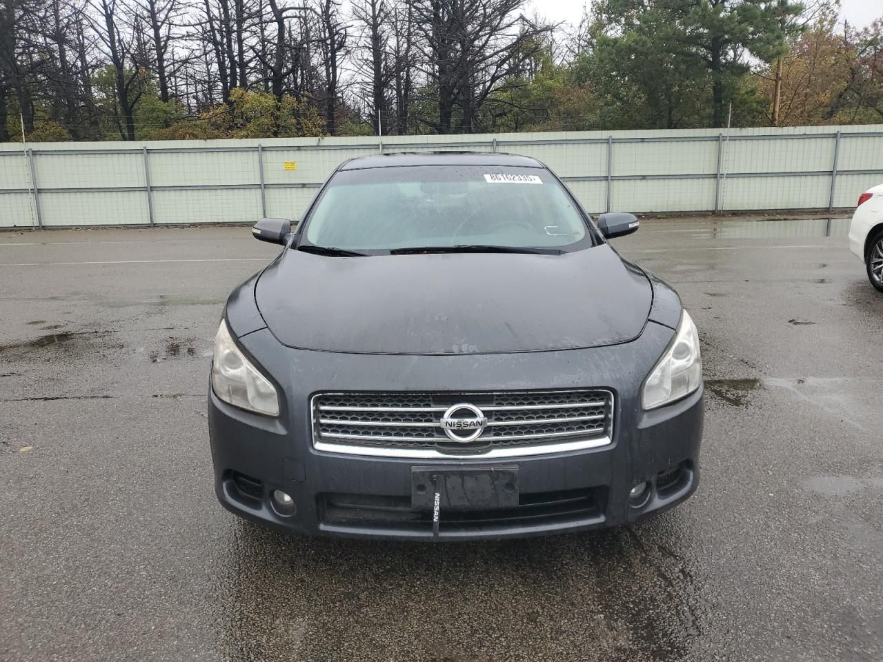 2011 Nissan Maxima s