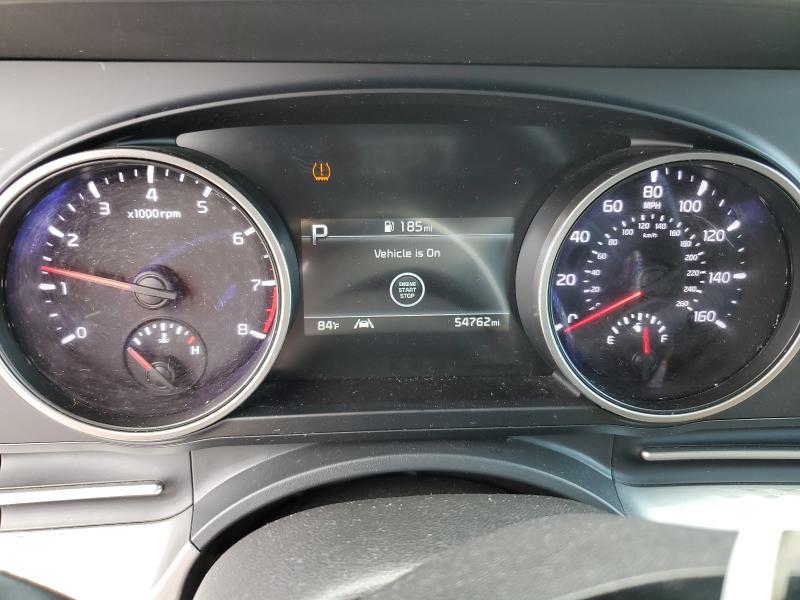 2023 KIA Carnival lx