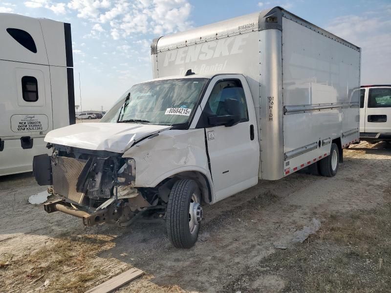 2023 GMC Savana CUT-Expeditor Truck