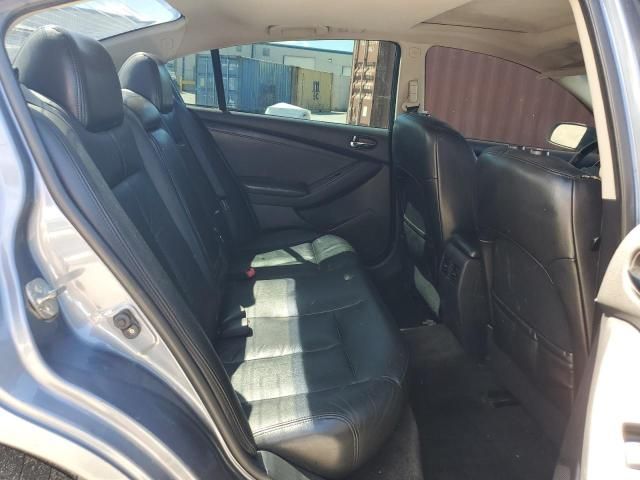 2011 Nissan Altima Base